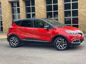 Renault Captur Side 1